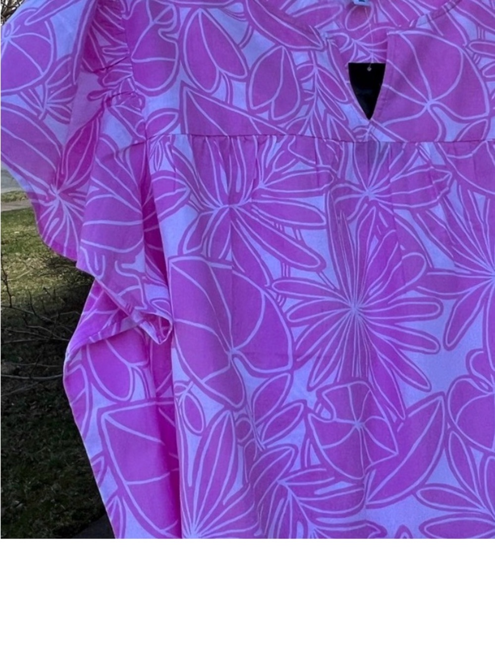 Karen Scott Pink & White Floral Keyhole Flutter-Sleeve Blouse